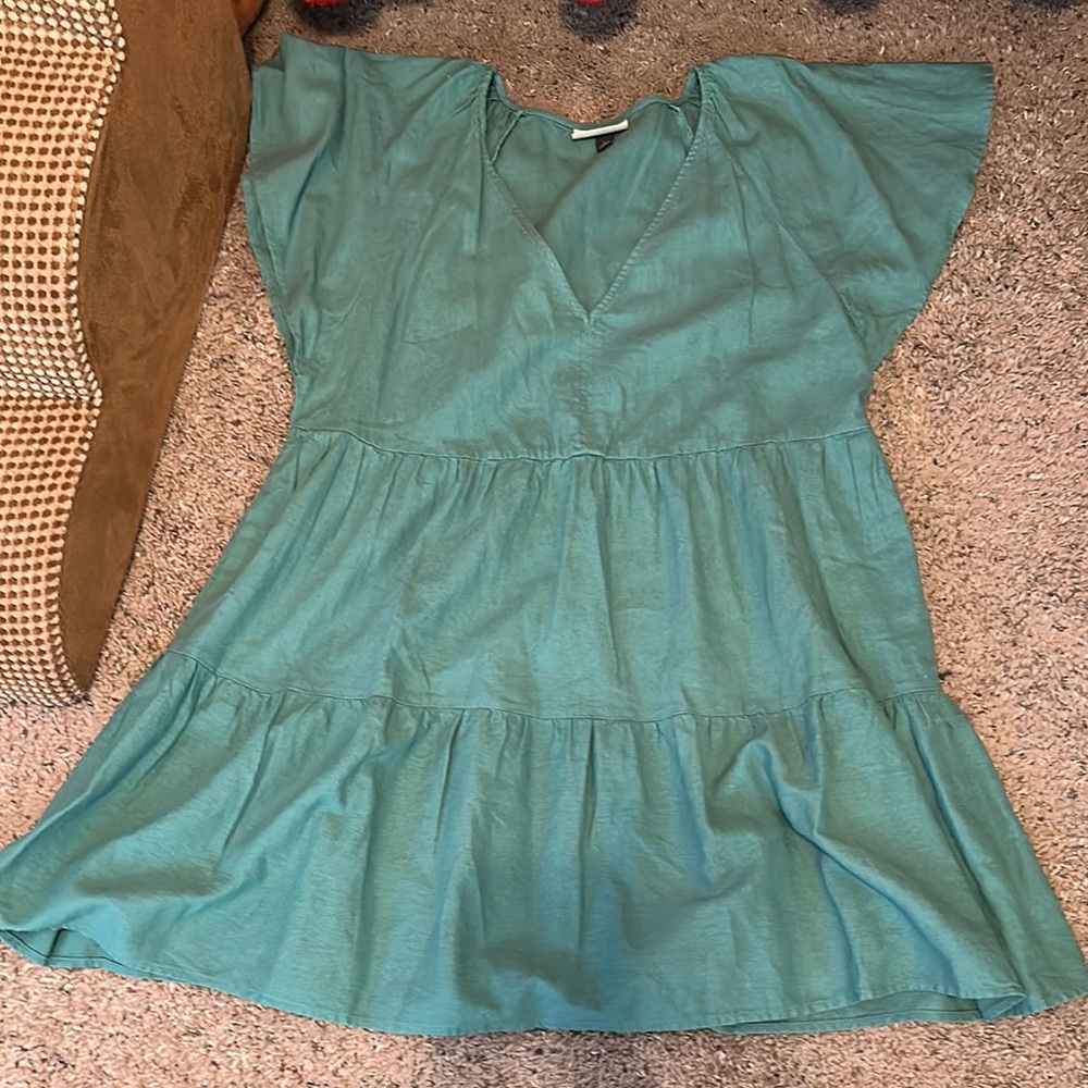 Universal Threads Sea Green Tunic